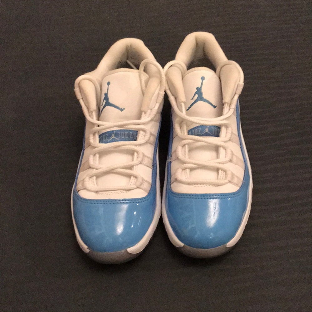 Air Jordan 11 Retro Low BP UNC